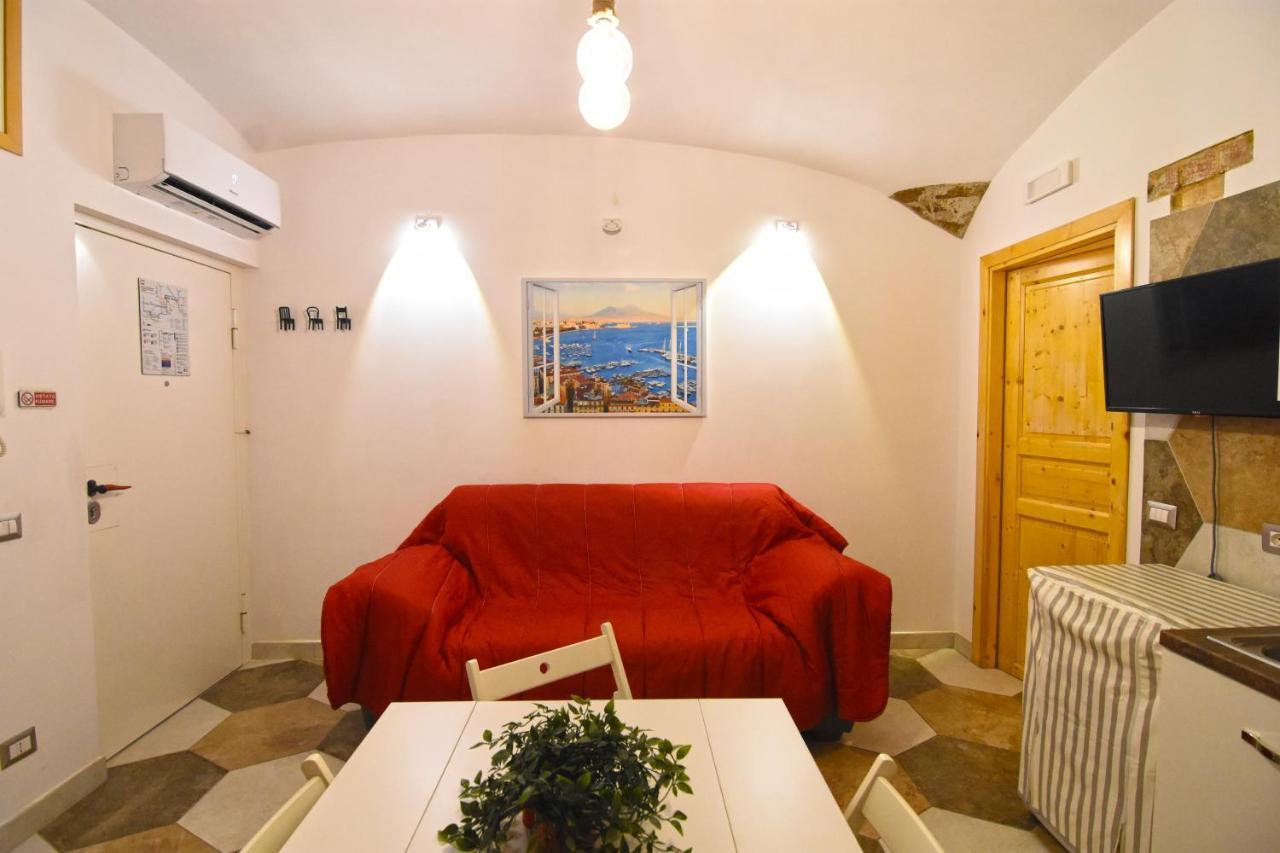 Un Salto a Napoli Appartamento Esterno foto